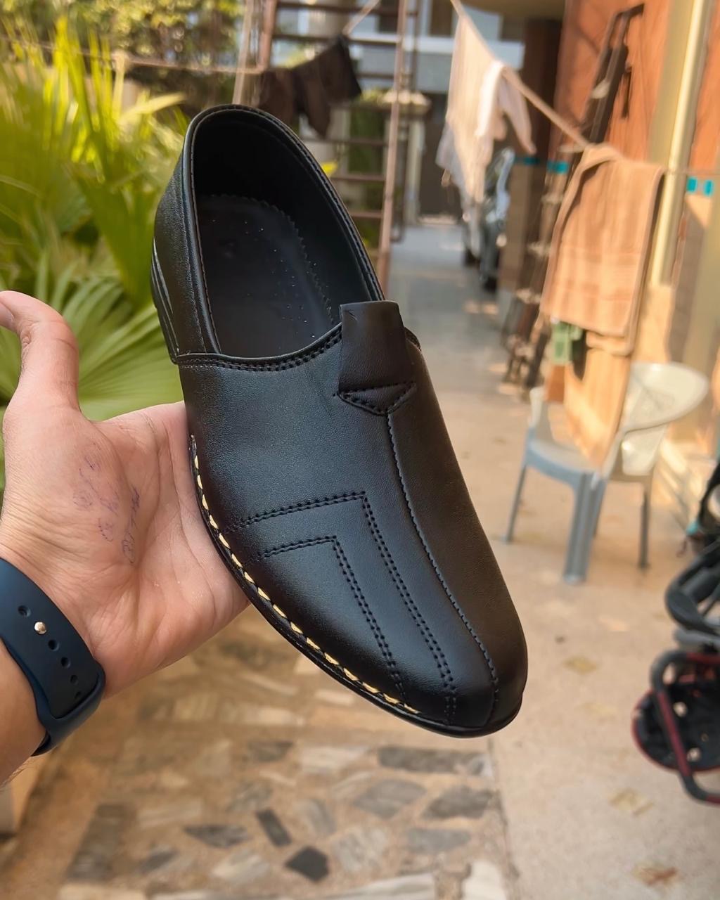 Black 🖤 KHUSSA